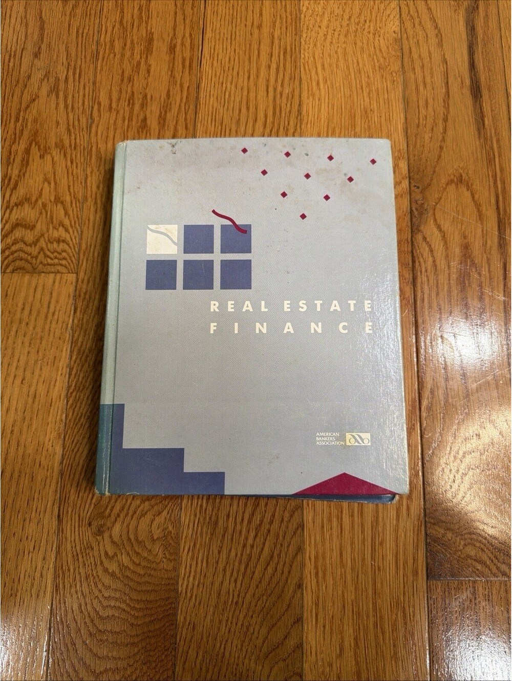 Real Estate Finance Michael R. Bushanan ,Ronald D. Johnson (book Shelf 4)